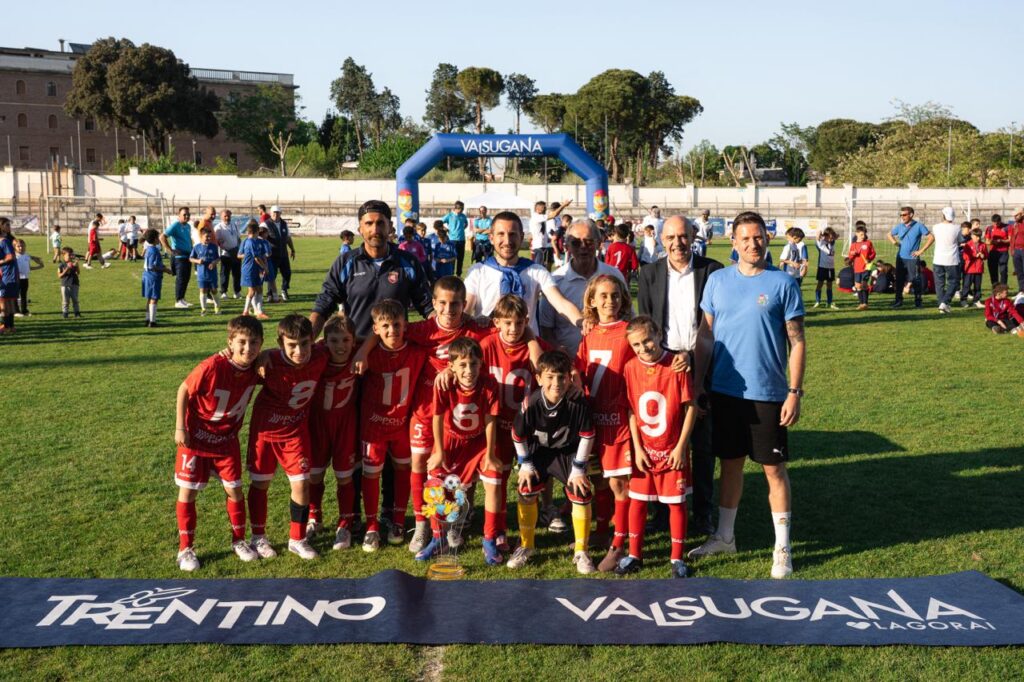 Dalle Marche alla Sicilia, continua il viaggio. A casa della Junior Jesina - Roberto Mancini vince l’Ancona 2. Pulcino dOro Jesi Marche 2. Pulcino dOro Jesi Marche